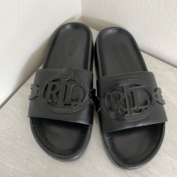 Ralph Lauren Slides - Picture 2 of 7